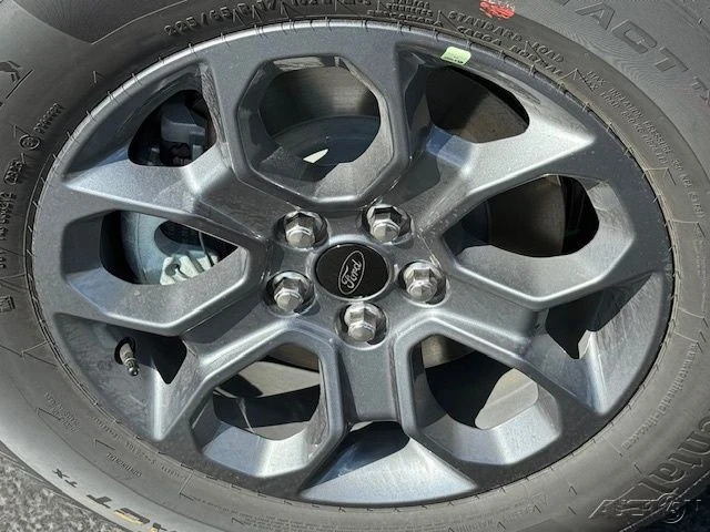 2025 Ford Maverick - Image 11 of 12