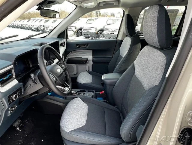 2025 Ford Maverick - Image 14 of 21