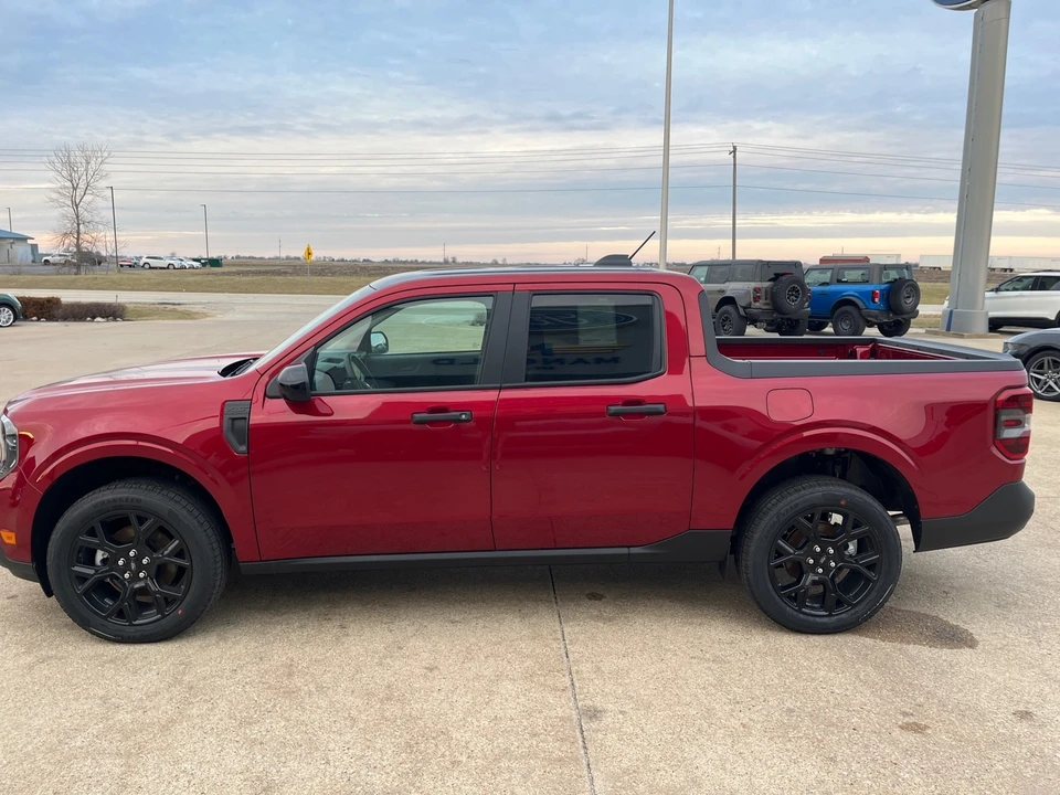 2025 Ford Maverick - Image 5 of 21