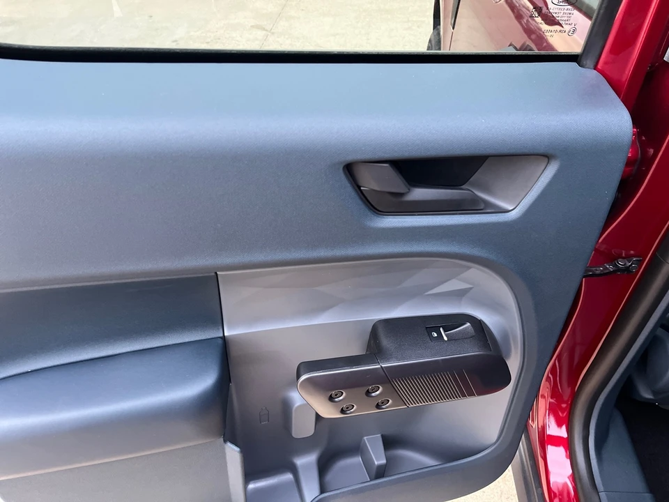 2025 Ford Maverick - Image 19 of 21