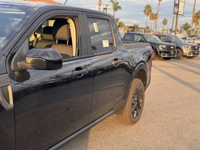 2025 Ford Maverick - Image 9 of 12