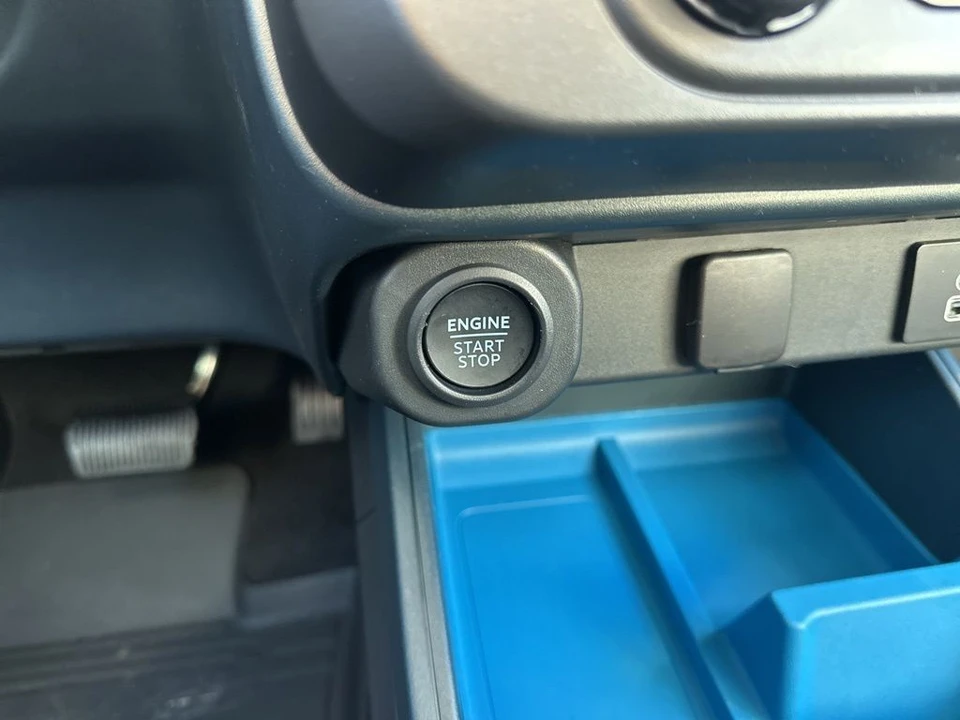 2025 Ford Maverick - Image 19 of 31