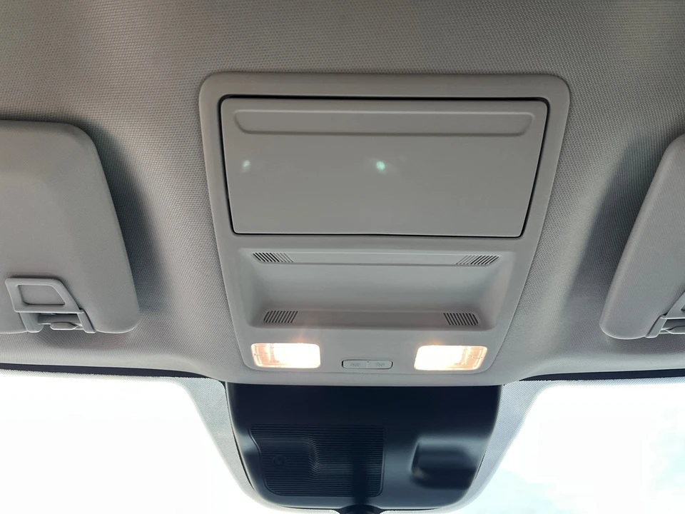 2025 Ford Maverick - Image 17 of 21