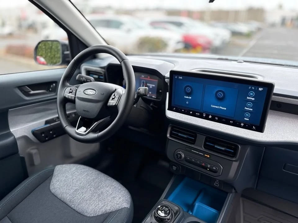 2025 Ford Maverick - Image 14 of 20