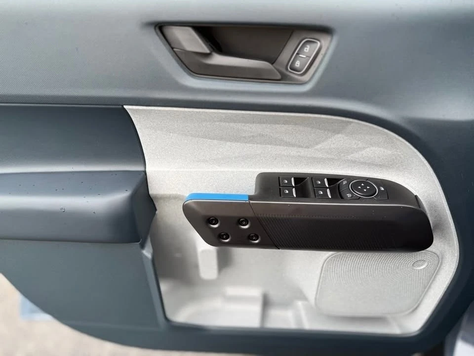 2025 Ford Maverick - Image 11 of 20