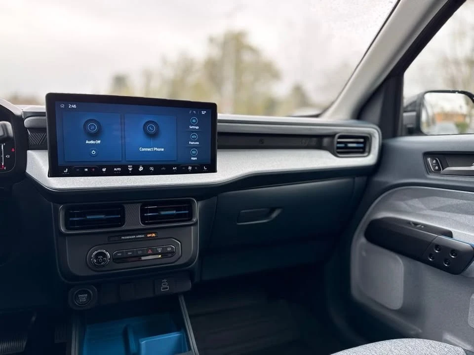 2025 Ford Maverick - Image 17 of 20