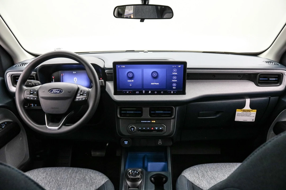2025 Ford Maverick - Image 16 of 21