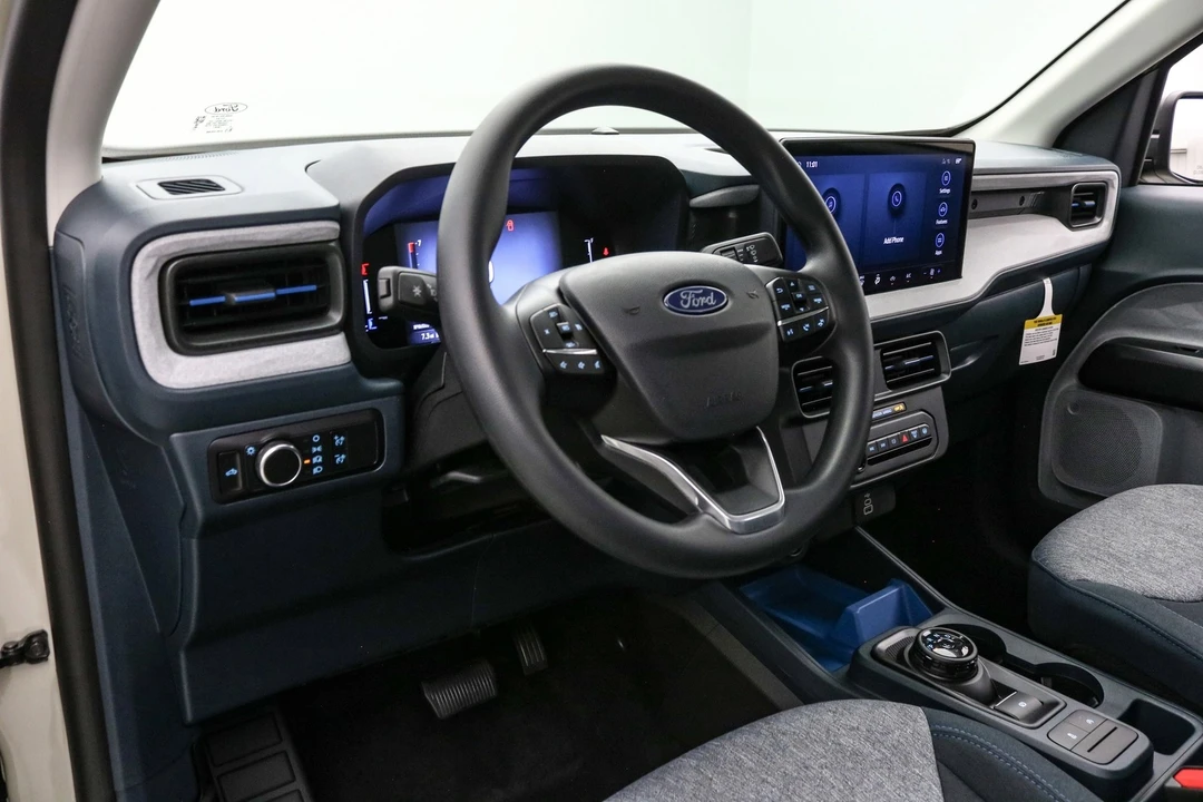 2025 Ford Maverick - Image 14 of 21