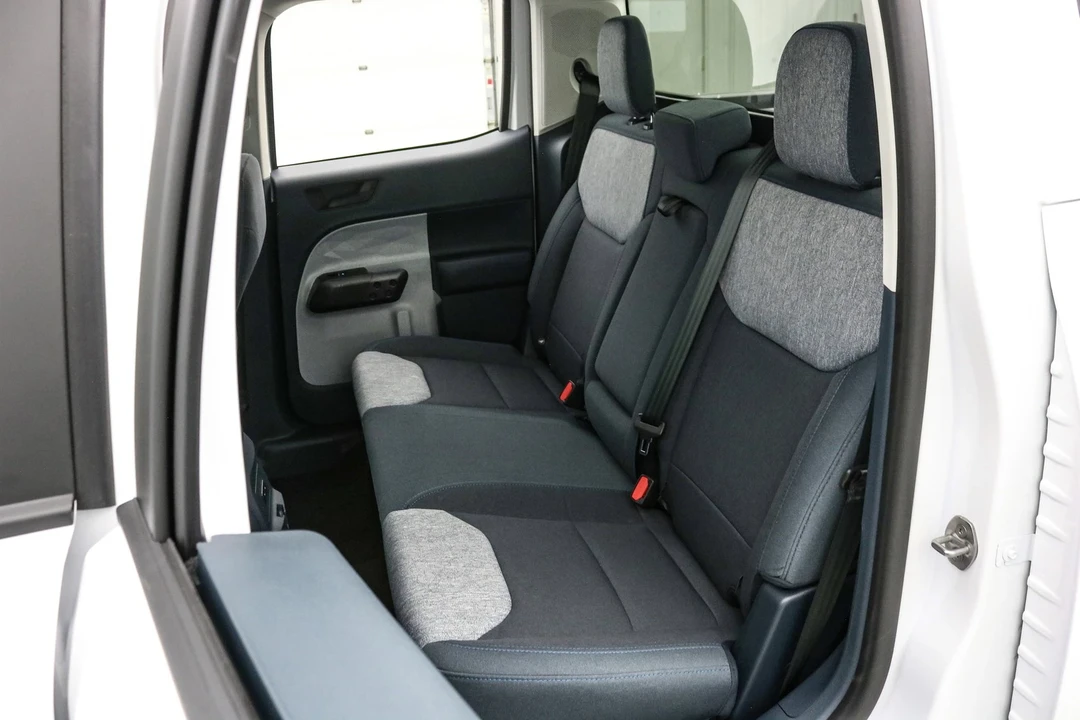 2025 Ford Maverick - Image 20 of 21