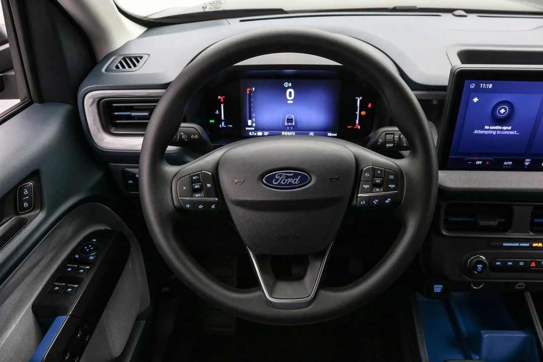 2025 Ford Maverick - Image 15 of 21