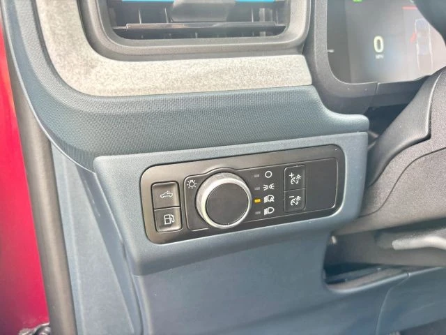 2025 Ford Maverick - Image 20 of 21