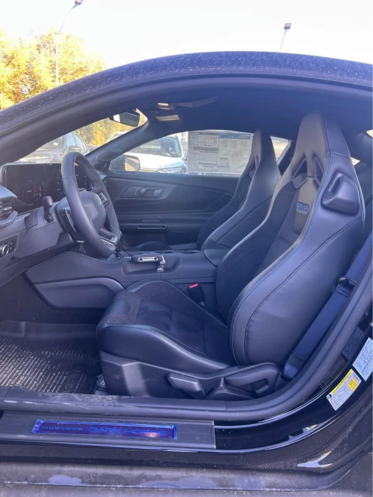 2025 Ford S650 Mustang - Image 10 of 14