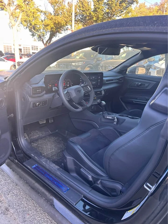 2025 Ford S650 Mustang - Image 9 of 14