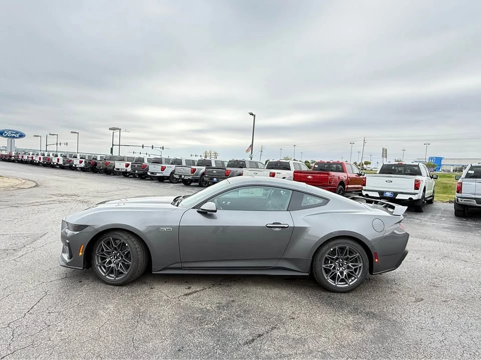 2025 Ford S650 Mustang - Image 4 of 18