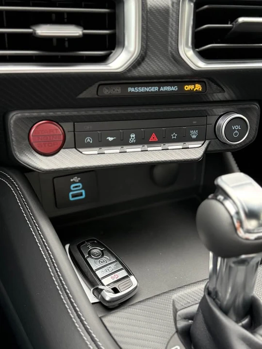 2025 Ford S650 Mustang - Image 13 of 18