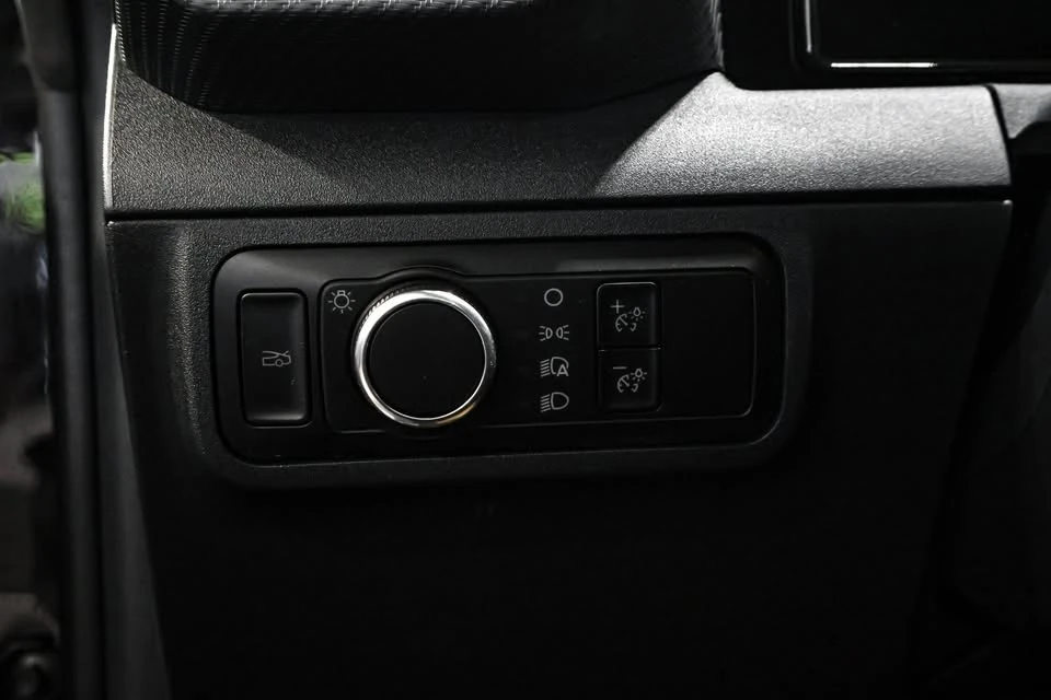 2025 Ford S650 Mustang - Image 10 of 20