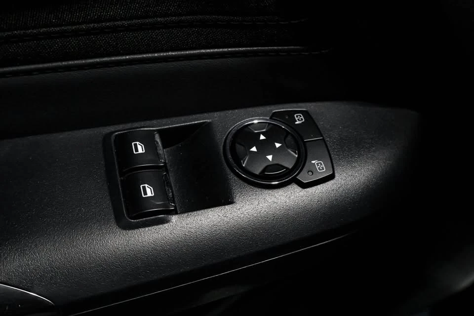 2025 Ford S650 Mustang - Image 11 of 20