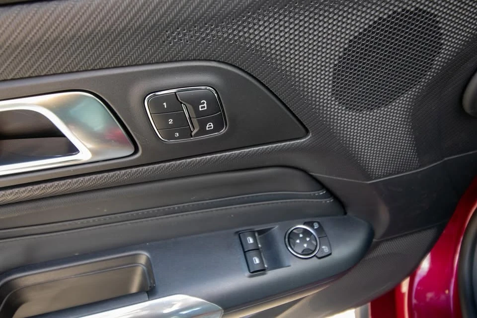2025 Ford S650 Mustang - Image 11 of 20