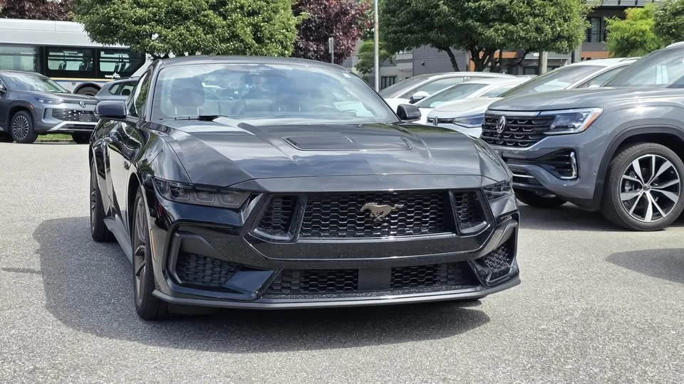 2025 Ford S650 Mustang - Image 2 of 20