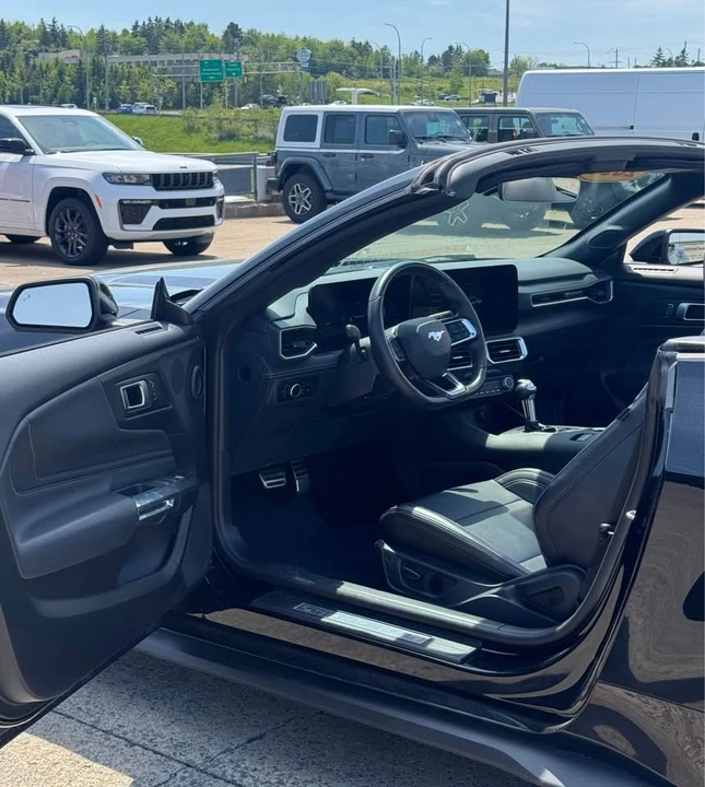 2025 Ford S650 Mustang - Image 8 of 15