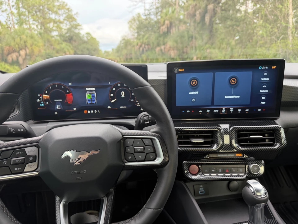 2025 Ford S650 Mustang - Image 16 of 21