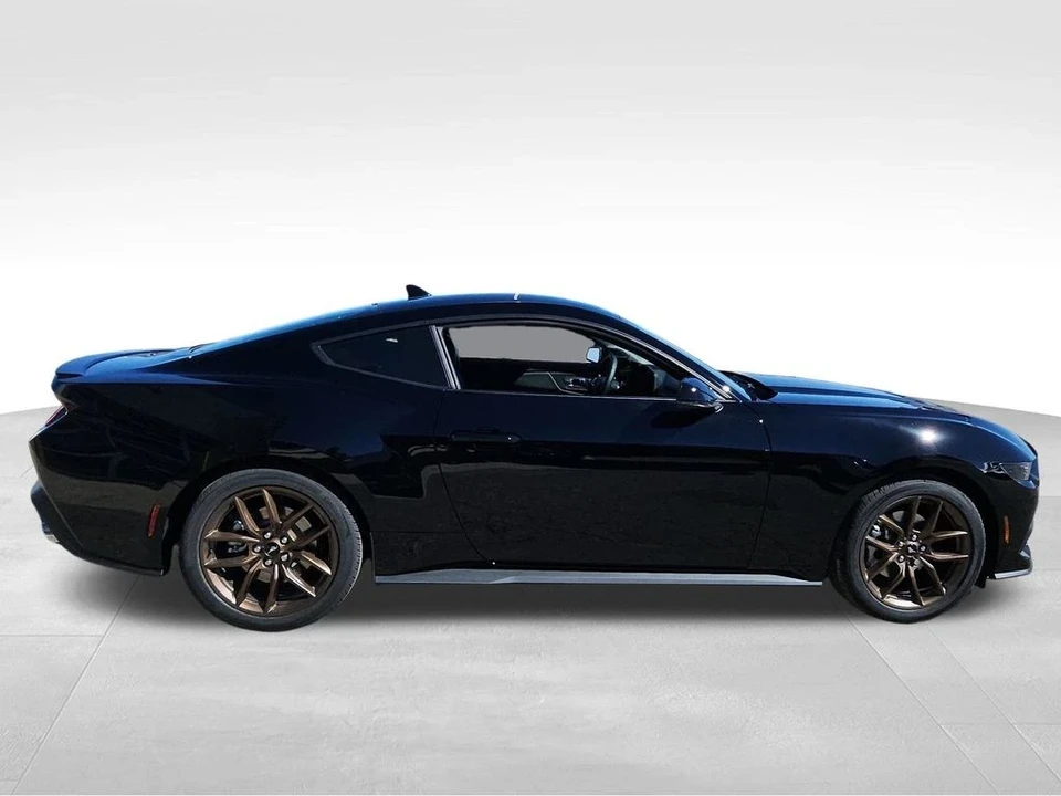 2025 Ford S650 Mustang - Image 12 of 21