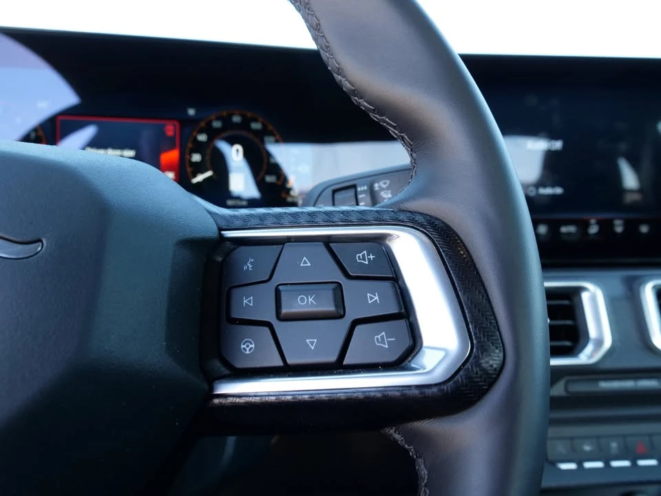 2025 Ford S650 Mustang - Image 16 of 20