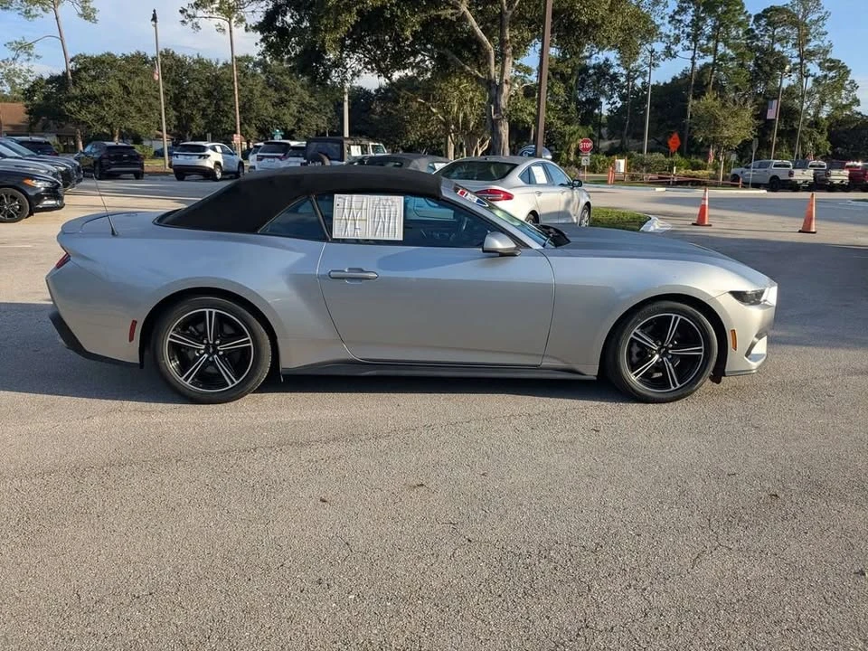 2025 Ford S650 Mustang - Image 2 of 20