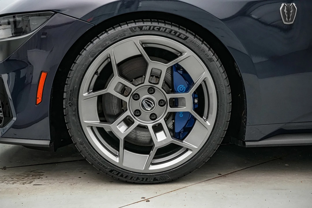 2025 Ford S650 Mustang - Image 11 of 21