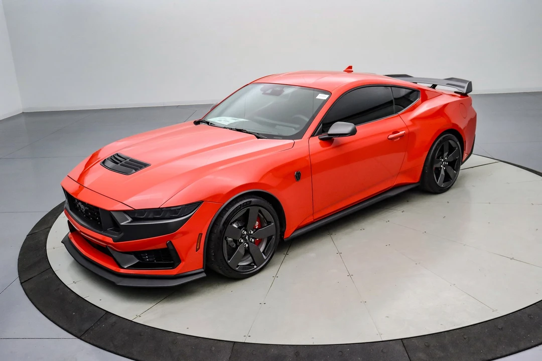 2025 Ford S650 Mustang - Image 10 of 21