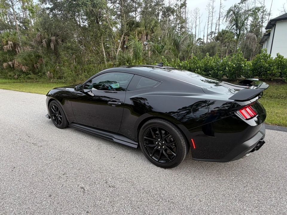 2025 Ford S650 Mustang - Image 8 of 15