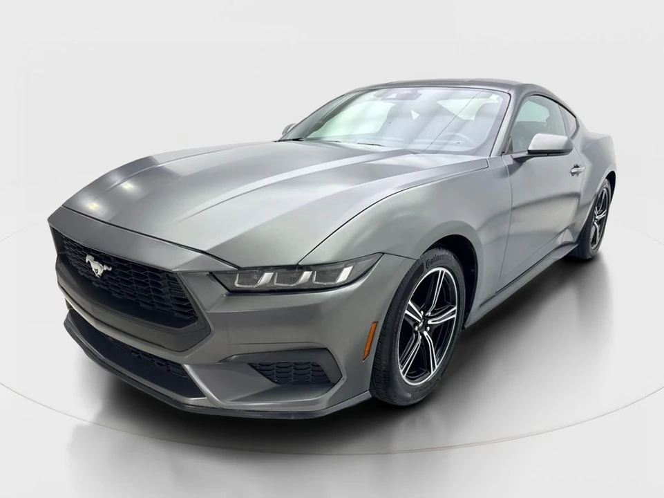 2025 Ford S650 Mustang - Image 2 of 31