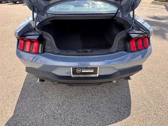 2025 Ford S650 Mustang - Image 13 of 21