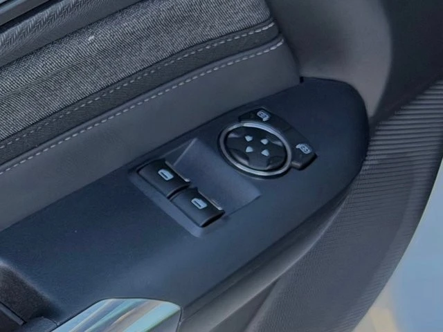 2025 Ford S650 Mustang - Image 14 of 30