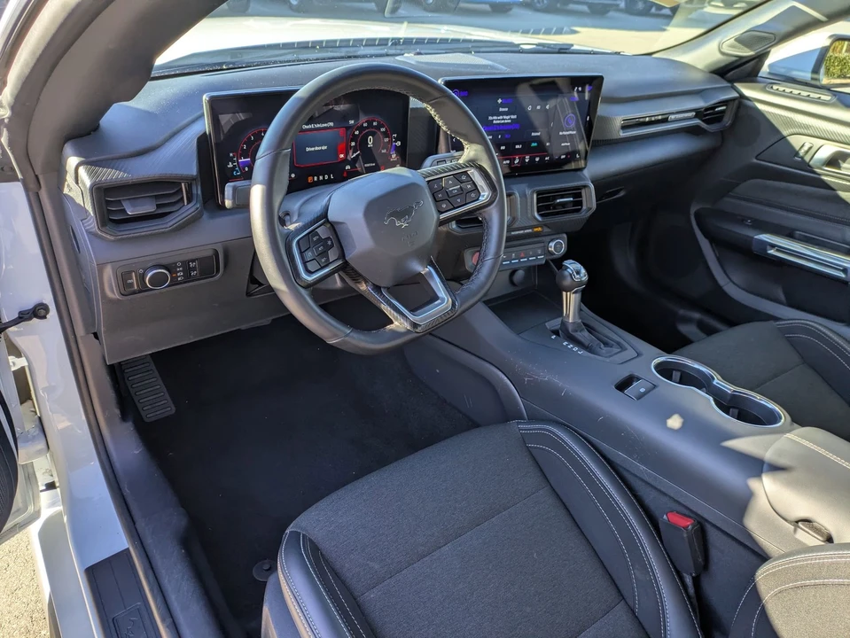 2025 Ford S650 Mustang - Image 15 of 21
