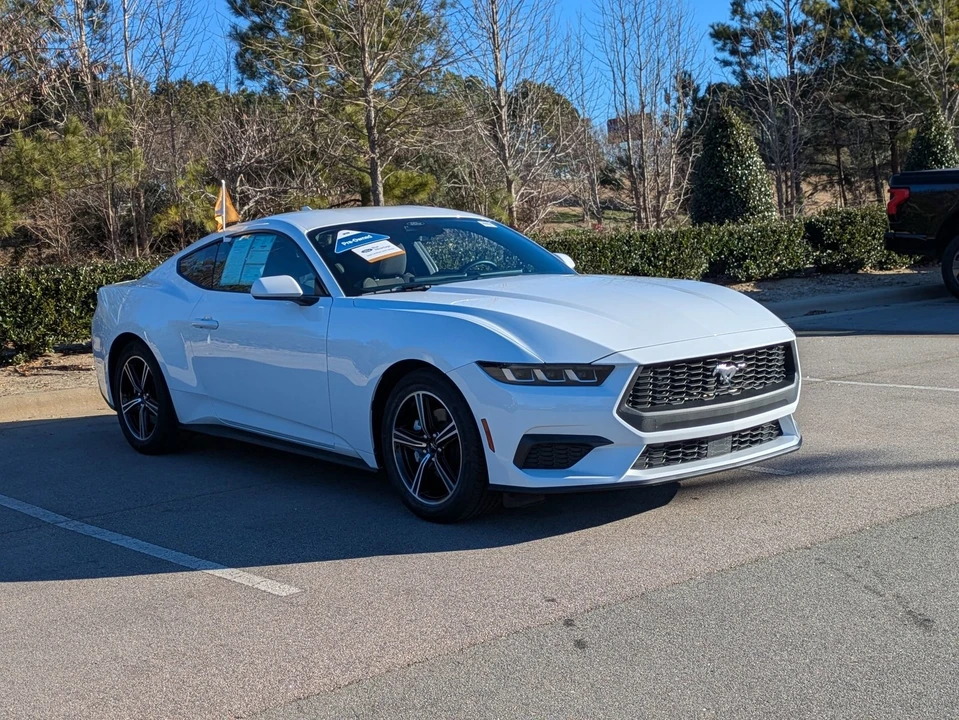 2025 Ford S650 Mustang - Image 2 of 21