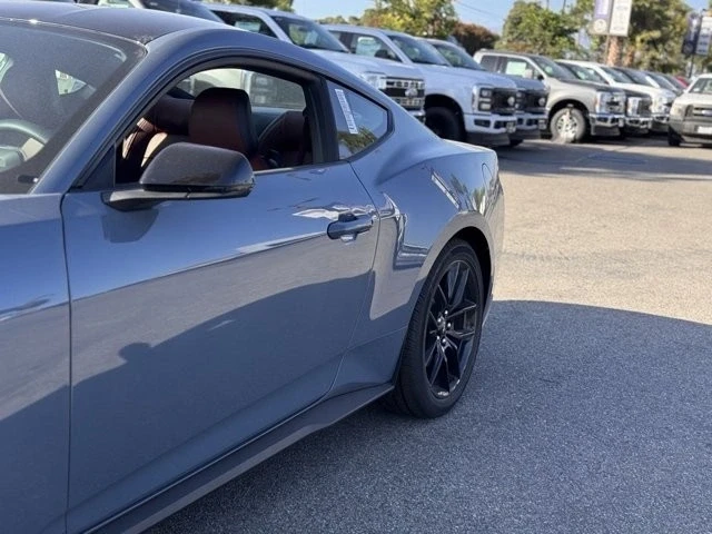 2025 Ford S650 Mustang - Image 9 of 12