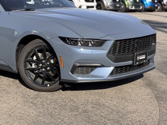 2025 Ford S650 Mustang - Image 3 of 12