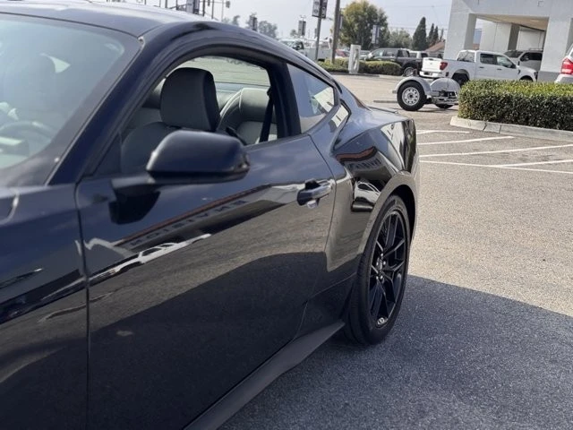 2025 Ford S650 Mustang - Image 9 of 12