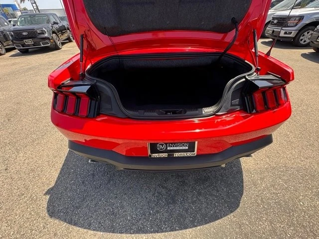2025 Ford S650 Mustang - Image 13 of 30