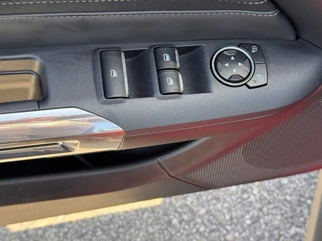 2025 Ford S650 Mustang - Image 16 of 30