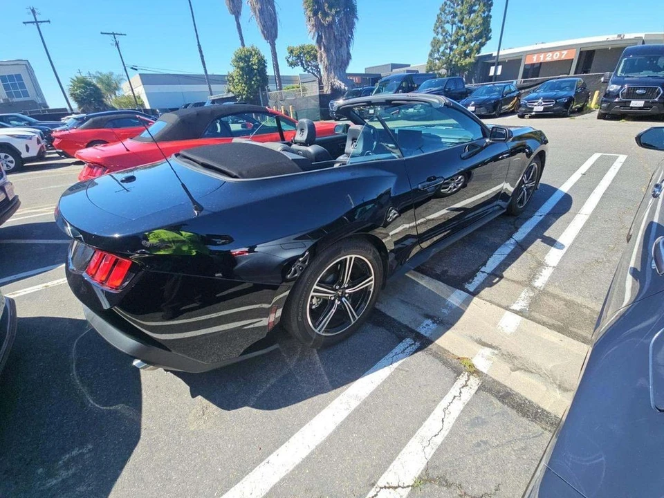 2025 Ford S650 Mustang - Image 2 of 10