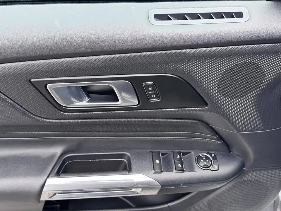2025 Ford S650 Mustang - Image 9 of 20