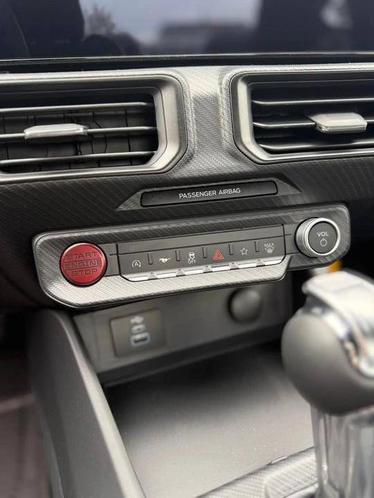 2025 Ford S650 Mustang - Image 8 of 8