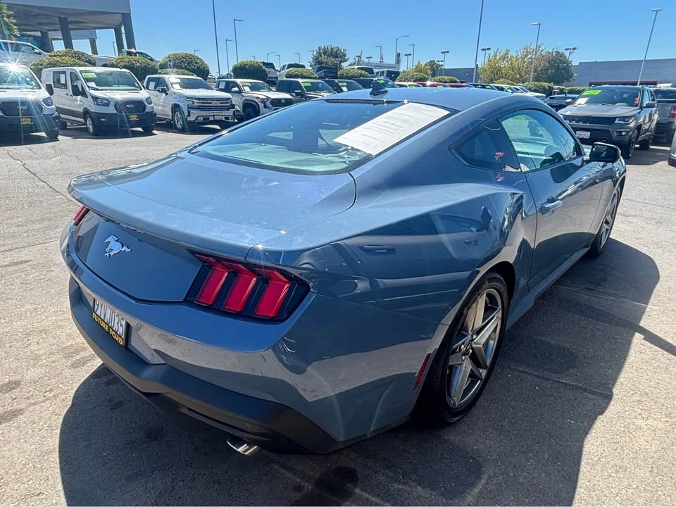 2025 Ford S650 Mustang - Image 3 of 6