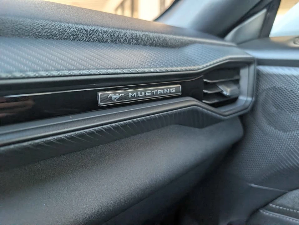 2025 Ford S650 Mustang - Image 16 of 17