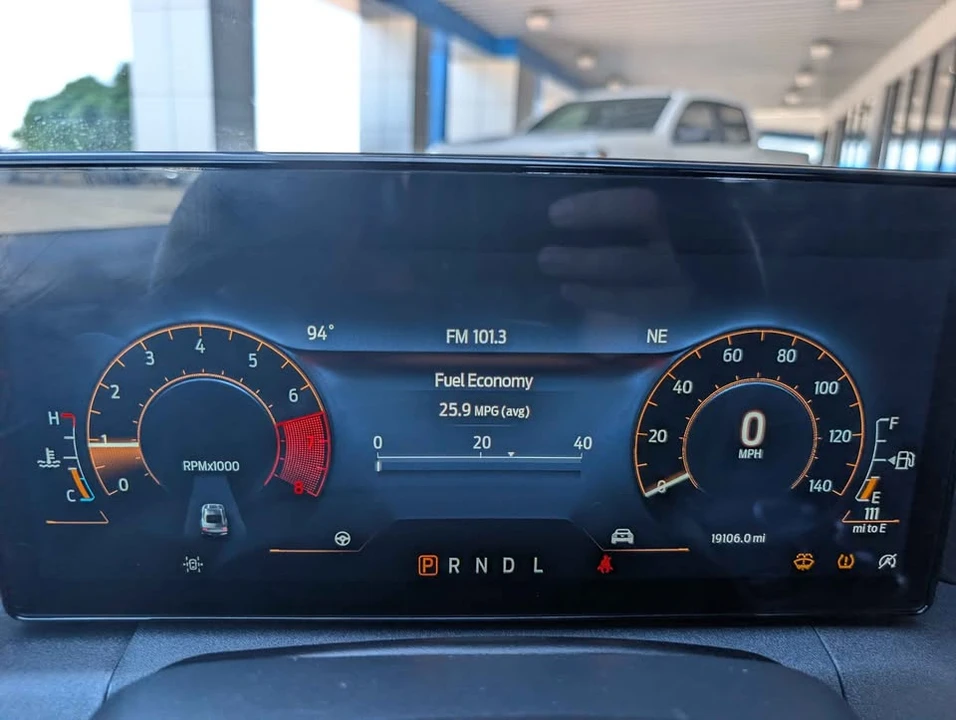 2025 Ford S650 Mustang - Image 12 of 17
