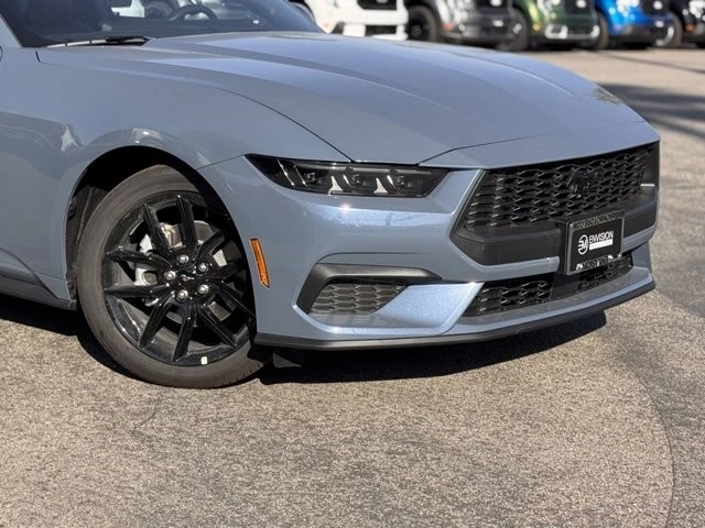 2025 Ford S650 Mustang - Image 3 of 12