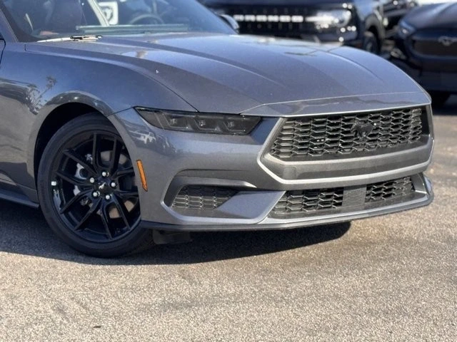 2025 Ford S650 Mustang - Image 3 of 12