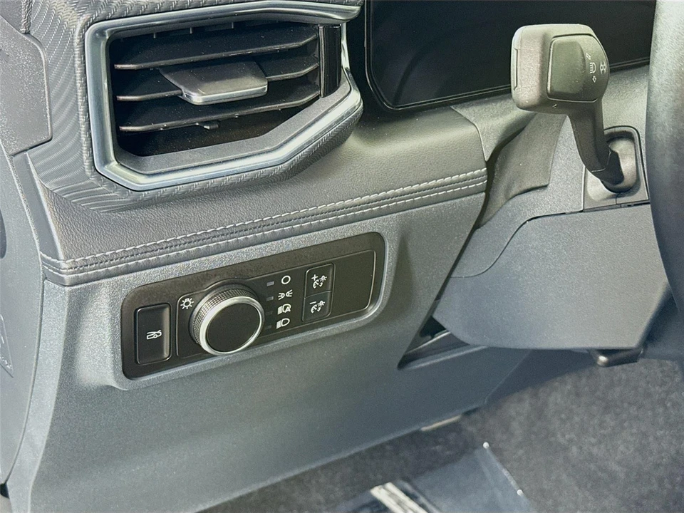 2025 Ford S650 Mustang - Image 10 of 21